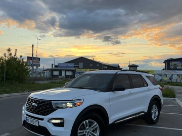 Авто Ford Explorer 2019 № 8160927