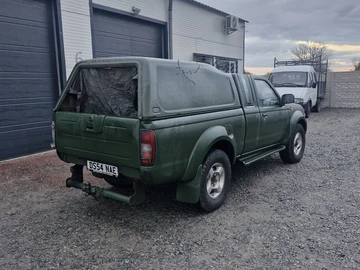 Авто Nissan Navara 2005 № 8160936