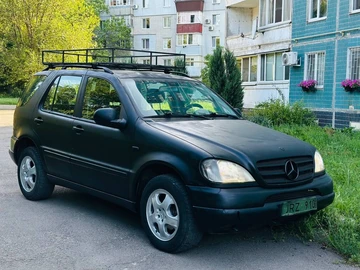 Авто Mercedes Ml Серия 2004 № 8160980