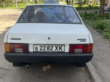 Авто ВАЗ 21099 1993 № 8161095
