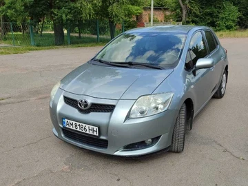 Авто Toyota Auris 2008 № 8161258