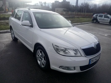 Авто Skoda Octavia 2010 № 8161331