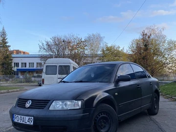 Авто Volkswagen Passat Sedan 2000 № 8161366