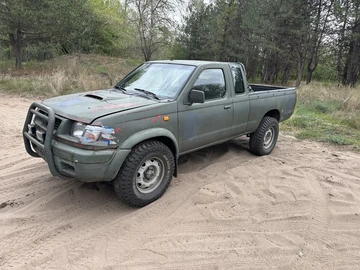 Авто Nissan Navara 1998 № 8161368