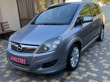 Авто Opel Zafira 2010 № 8161383