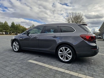 Авто Opel Astra 2011 № 8161529