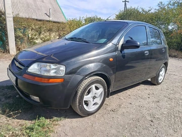 Авто Chevrolet Aveo 2005 № 8161554