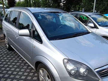 Авто Opel Zafira 2011 № 8161607