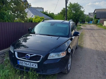 Авто Volvo V50 2011 № 8161608