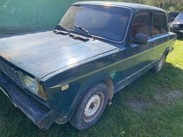 Авто ВАЗ 2105 1999 № 8161808