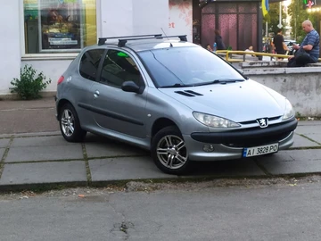 Авто Peugeot 206 2004 № 8161881