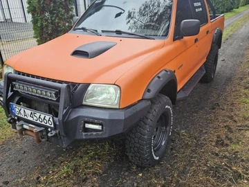 Авто Mitsubishi L 200 2004 № 8161959
