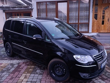 Авто Volkswagen Touran 2007 № 8162063