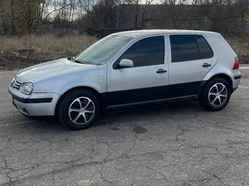 Авто Volkswagen Golf 1998 № 8162130