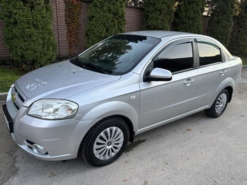 Авто Chevrolet Aveo 2007 № 8162156