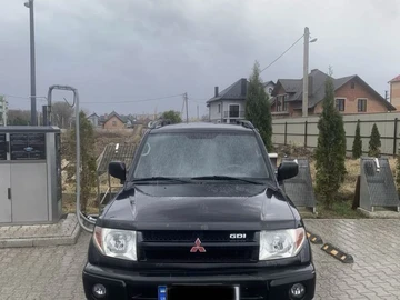 Авто Mitsubishi Pajero 2000 № 8162162