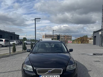 Авто Volvo V50 2006 № 8162382