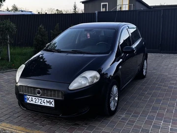 Авто Fiat Grande Punto 2009 № 8162405