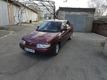 Авто ВАЗ 2110 Богдан 2013 № 8162465