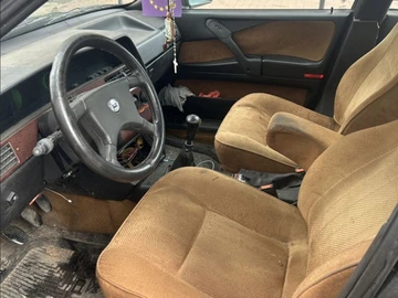 Авто Lancia Dedra 1990 № 8162577