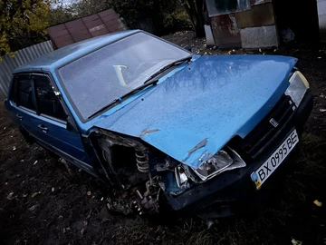 Авто ВАЗ 21099 1999 № 8162671