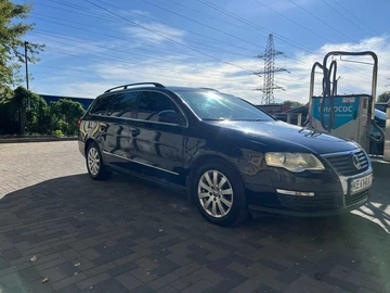 Авто Volkswagen Passat Variant 2009 № 8162790