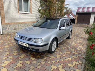 Авто Volkswagen Golf 2004 № 8162841