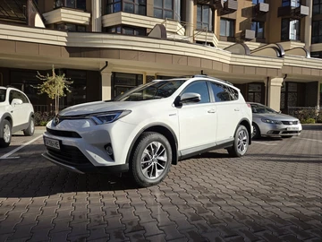 Авто Toyota Rav 4 2017 № 8162857