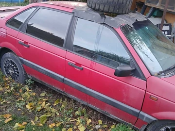 Авто Volkswagen Passat Sedan 1991 № 8163065