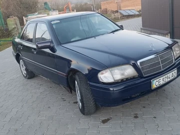 Авто Mercedes 220 1994 № 8163093