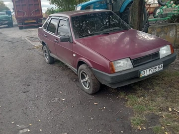 Авто ВАЗ 2109 2000 № 8163147