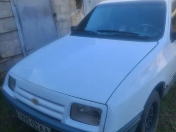 Авто Ford Sierra 1986 № 8163182