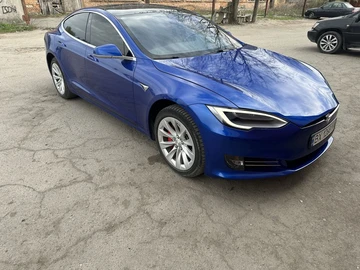 Авто Tesla Model S 2018 № 8163354