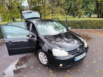 Авто Volkswagen Golf 2005 № 8163535