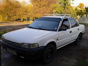 Авто Toyota Corolla 1992 № 8163641