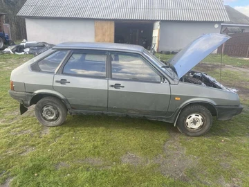 Авто ВАЗ 21093 1991 № 8163764