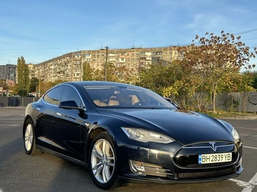 Авто Tesla Model S 2013 № 8163767