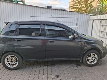 Авто Chevrolet Aveo 2004 № 8163822