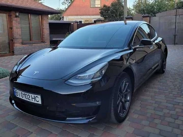 Авто Tesla Model 3 2019 № 8163929
