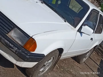 Авто Ford Escort 1980 № 8163974