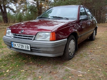 Авто Opel Kadett 1990 № 8163990