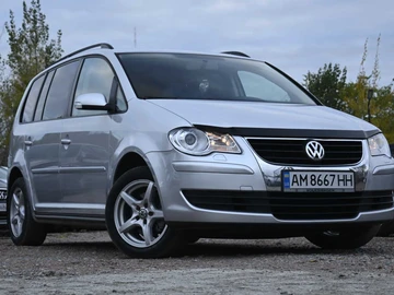 Авто Volkswagen Touran 2009 № 8164266