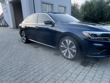 Авто Volkswagen Passat Sedan 2021 № 8164269
