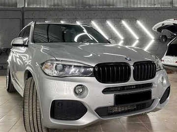 Авто BMW X5 2017 № 8164403