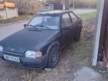 Авто Ford Escort 1984 № 8164530