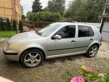 Авто Volkswagen Golf 2001 № 8164850