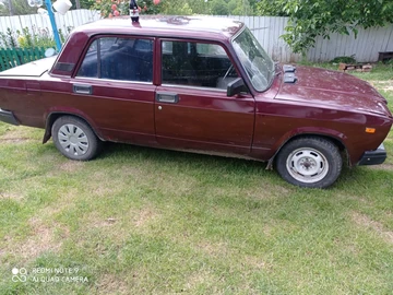 Авто ВАЗ 2107 1992 № 8164865