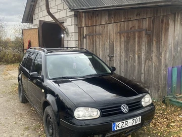 Авто Volkswagen Golf 1999 № 8164873