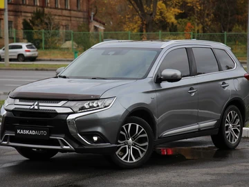 Авто Mitsubishi Outlander 2017 № 8165879