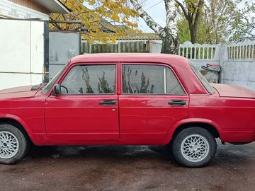 Авто ВАЗ 2105 1995 № 8165889